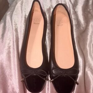 Dior Elegant Black Leather Loafers with Bow